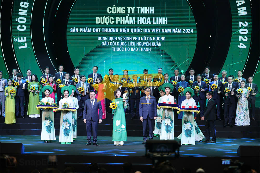 Ban lãnh đạo Công ty CP Dược phẩm Hoa Linh