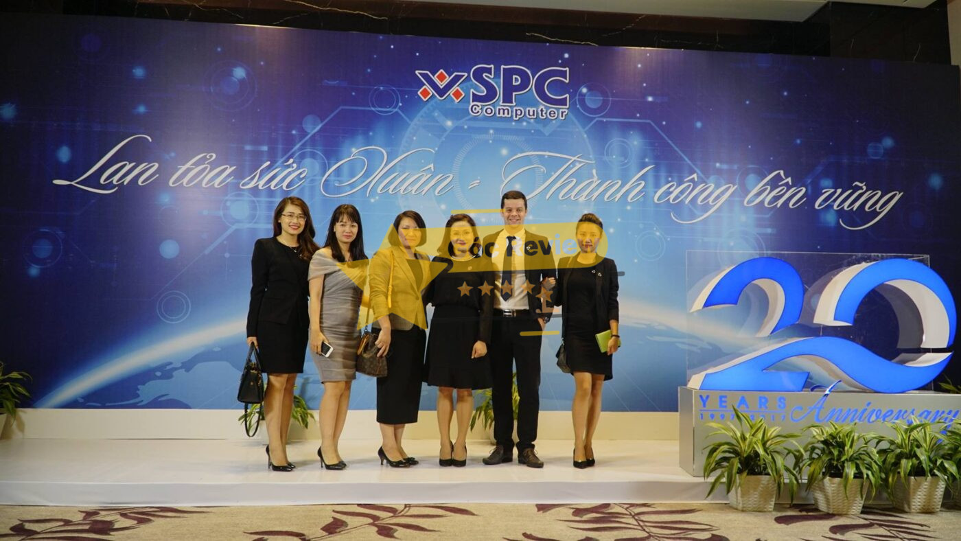 Thông tin ban lãnh đạo Công Ty Cổ phần Máy tính Vĩnh Xuân