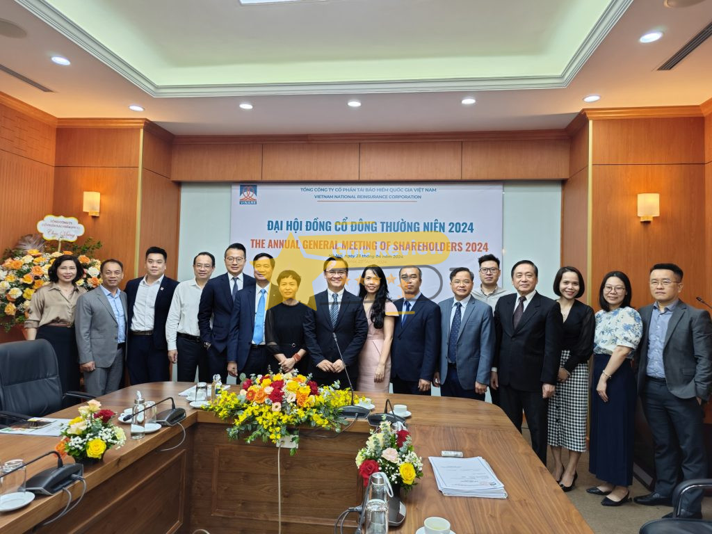 Review TỔNG CÔNG TY CP TÁI BẢO HIỂM QUỐC GIA VIỆT NAM Có Uy Tín Không? 12 Chất lượng dịch vụ Tái bảo hiểm của VINARE: Có nên hợp tác với VINARE?